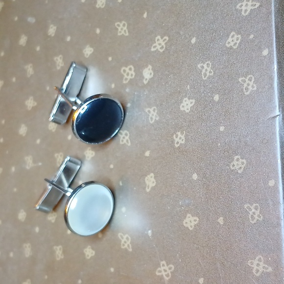 Cufflinks Onyx & Mother of Pearl silvertone - Picture 2 of 6